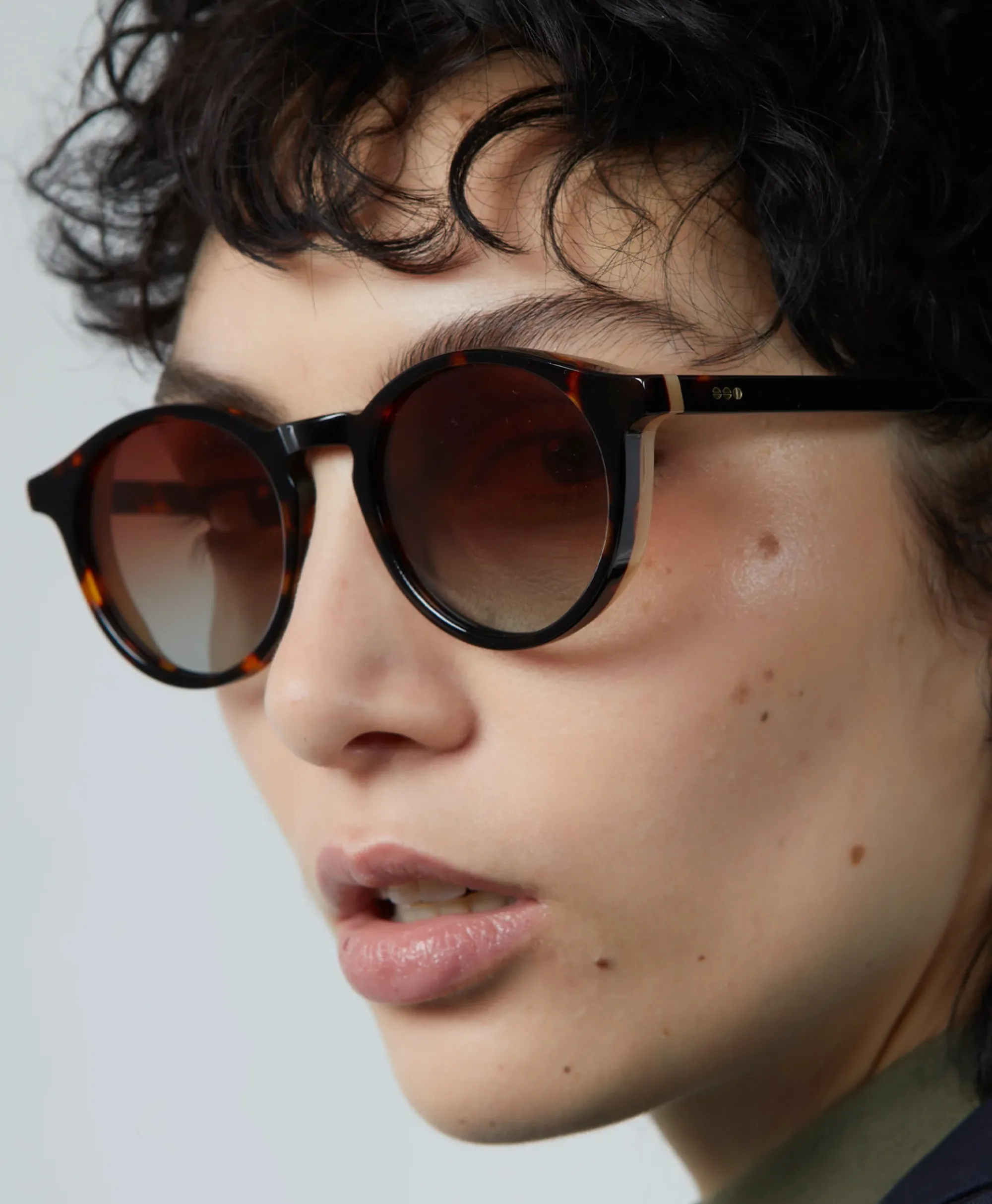 Zonnebril Archie Tortoise Blonde Wing Beige Heren Zonnebrillen